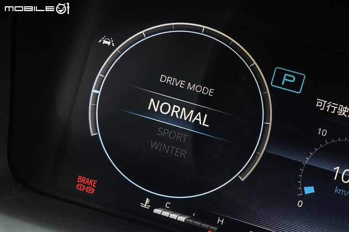 SsangYong Rexton 小改款試駕|硬漢底子依舊,多了ACC更貼心!