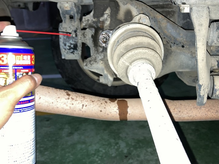 教學文:第一代RAV4 後傳動軸防塵套更換