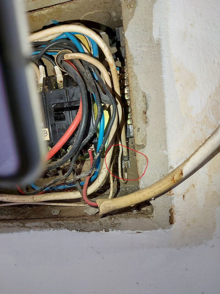 電熱水器接地問題