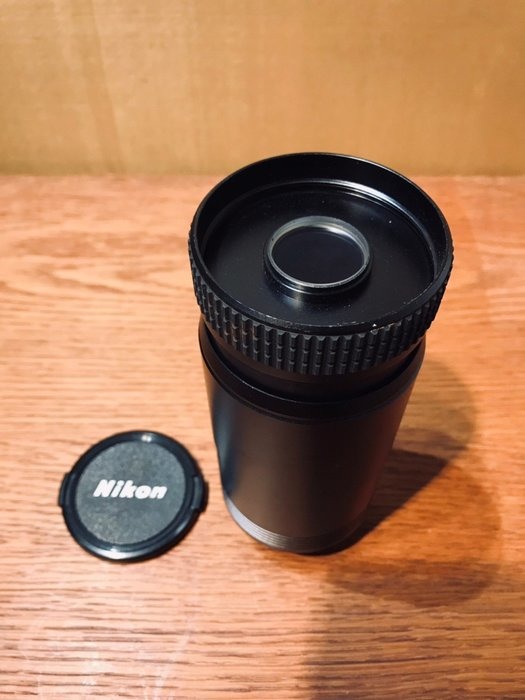 標到一支NIKON怪鏡頭?