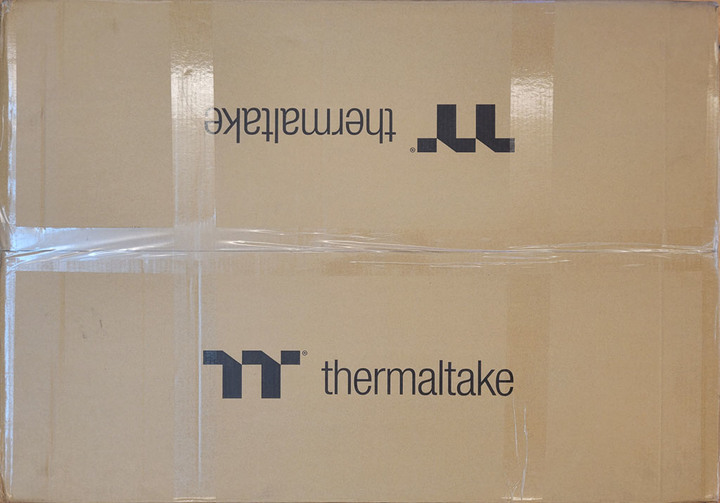 Thermaltake幻銀ARGENT E700真皮電競椅(風暴黑)開箱