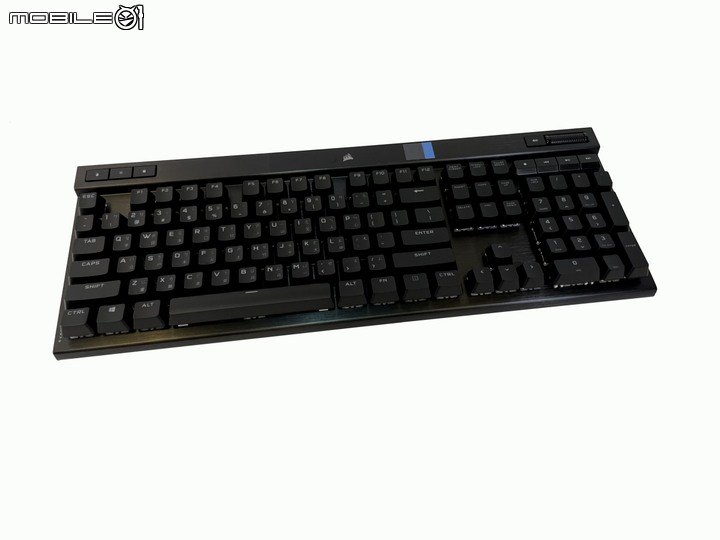 經典再現 CORSAIR K70 RGB PRO機械式鍵盤