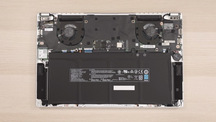 電競品牌走入時尚輕薄生活 XPG XENIA Xe，與 Intel 聯手打造長效筆電
