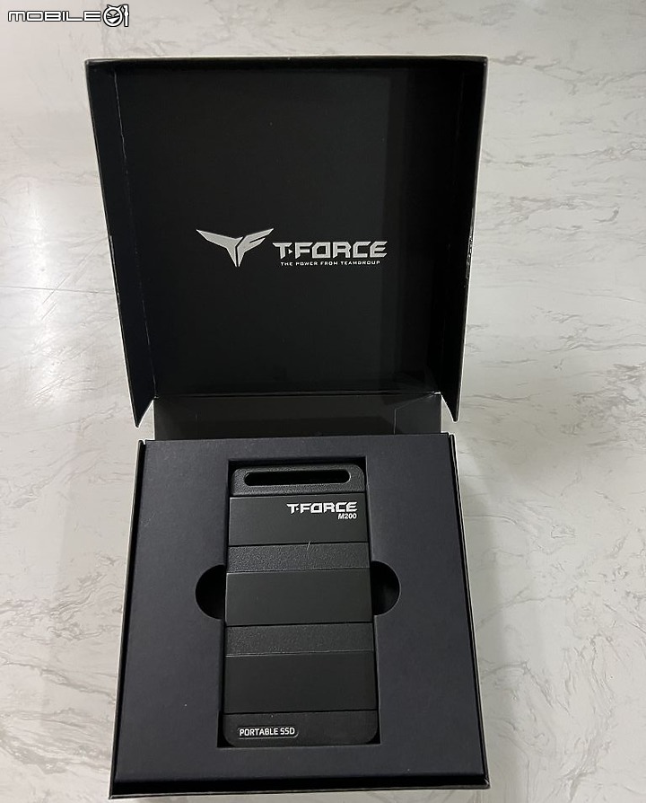 小巧體積高性能 T-Force M200 2TB USB 3.2 Gen2x2 外接SSD 開箱