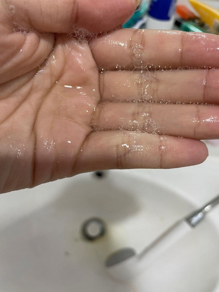 近期愛用的五款洗髮精評比
