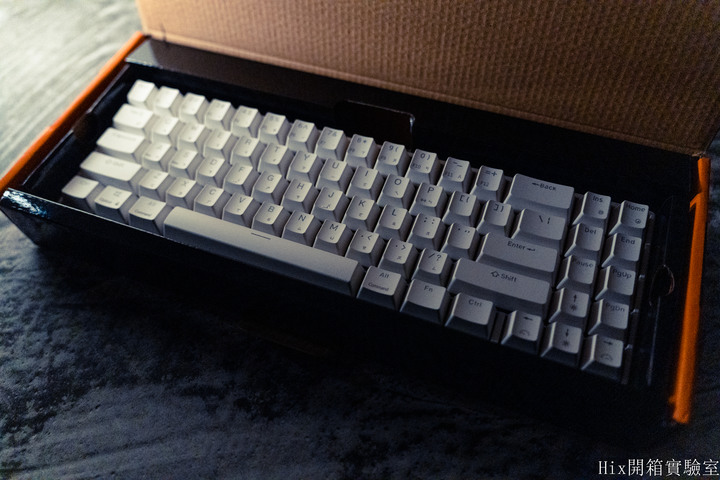 [開箱] 雙棲小清新 ROYAL KLUDGE RK-71