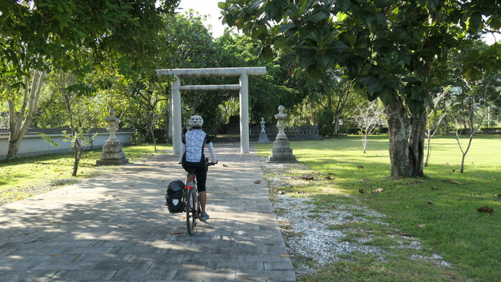 花東兩鐵單車無菜單旅行：吉野、豐田、林田神社遺址，關山、鹿野秘境，東富公路越嶺《台灣．用騎的最美》