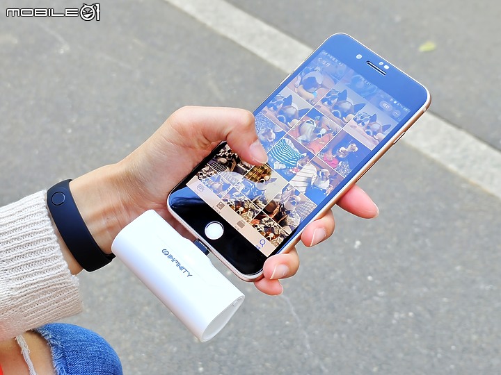 「 開箱 」iPhone專屬行動電源開箱 – infinity P60 迷你行動電源實測,出門從此無需帶線