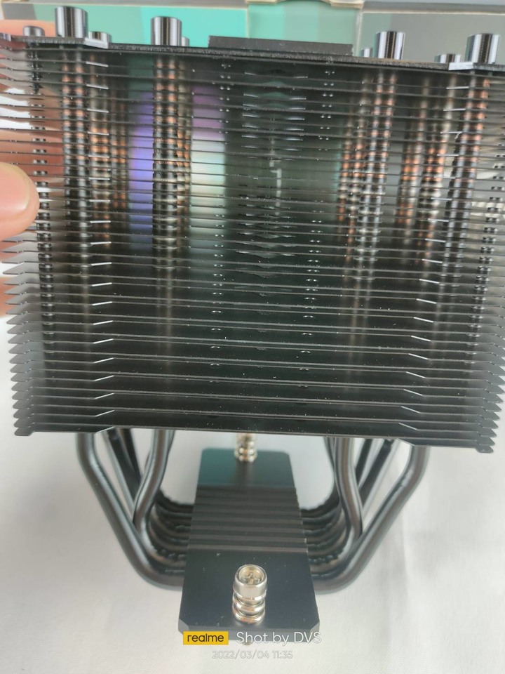 英富達 CPU 散熱器開箱 不專業 業配文 INCF-CF-1206ARGB