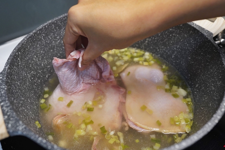 食譜分享：深夜食堂之小酌必備白切雞