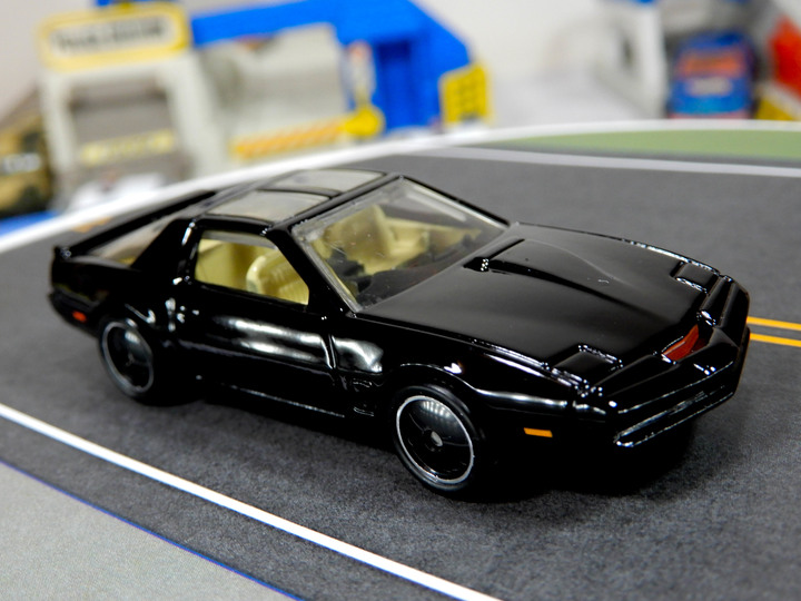 點我看大圖 火柴盒小汽車開箱~電影裡登場的帥車開箱!!!霹靂遊俠、機器戰警、海底城、落日車神!