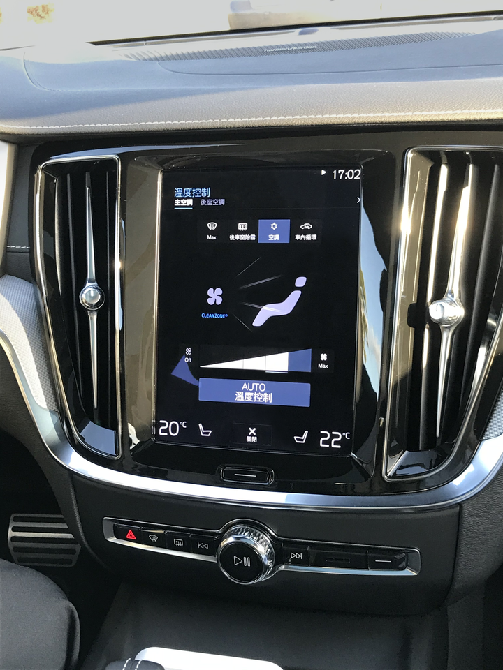讓新的 V60,接全家人回家!