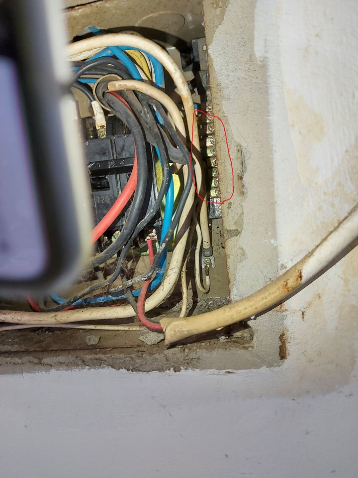 電熱水器接地問題