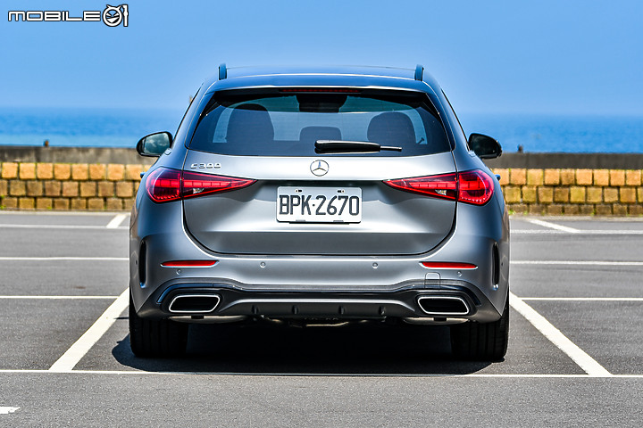 M-Benz C300 Estate運動版試駕 │ 能帥能跑更能載,科技跑旅人人愛!