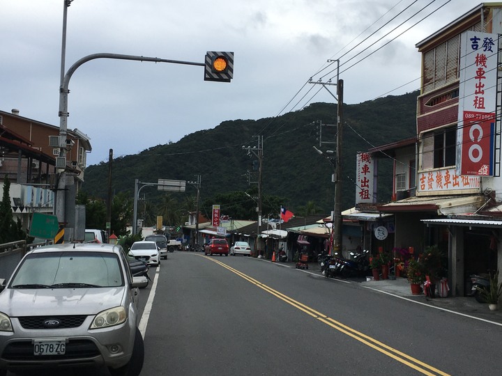 藍皮解憂號觀光列車(台東-枋寮)騎遊金崙