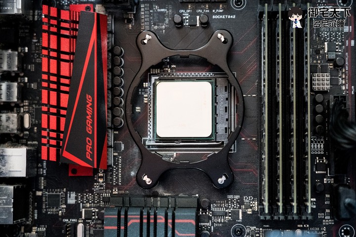 開箱|【MSI 微星】MEG CORELIQUID S360 - CPU 散熱器的視覺享受,龍魂信仰一體式水冷!