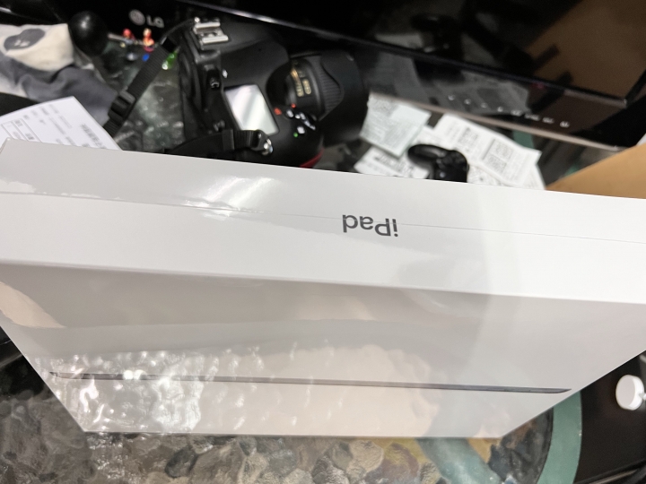 關於蝦皮神腦iPad9到貨時間 更新：3/1號終於到貨