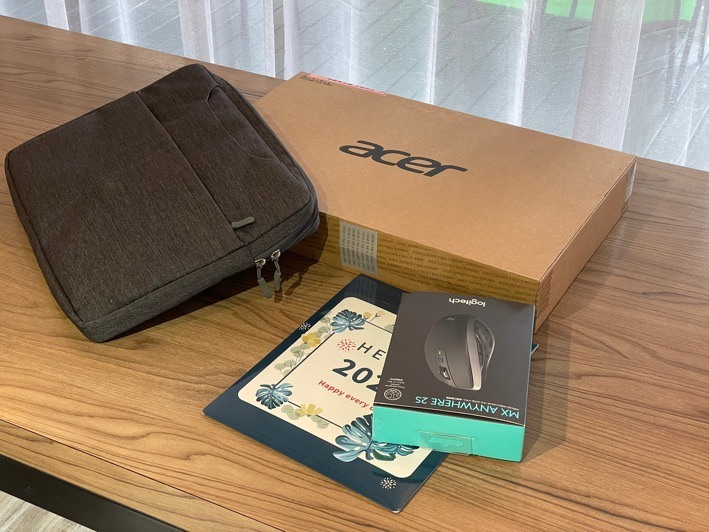綠色環保材質!ACER Aspire Vero i5開箱