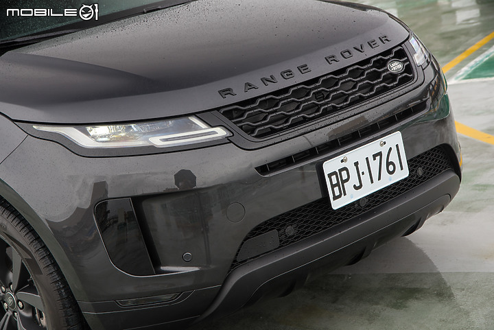 Land Rover新年式Range Rover Evoque Bronze Collection試駕｜獨享車色與配備升級，顯得超值又帥氣！