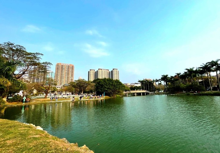 綠地與建設加持,水湳8字頭、高美館6字頭景觀豪宅紛現身