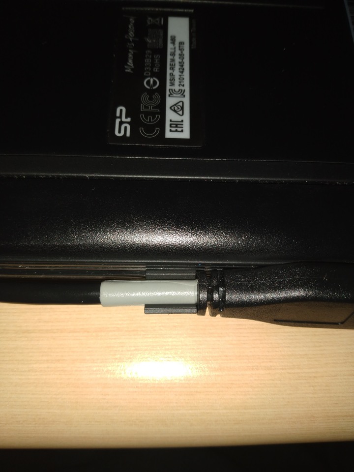 sp a60 線與鉤環容易脫落