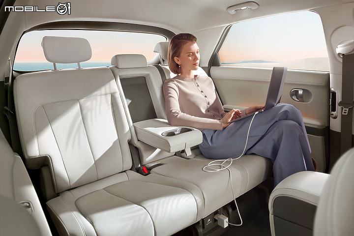 Hyundai Ioniq 5 試駕｜把「居家生活」一起搬上車！