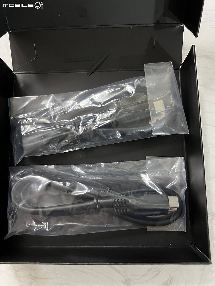 小巧體積高性能 T-Force M200 2TB USB 3.2 Gen2x2 外接SSD 開箱