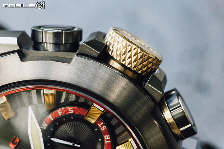 G-SHOCK「赤備」MRG-B2000B-1A4｜賦予武士精神 成就品牌層峰！