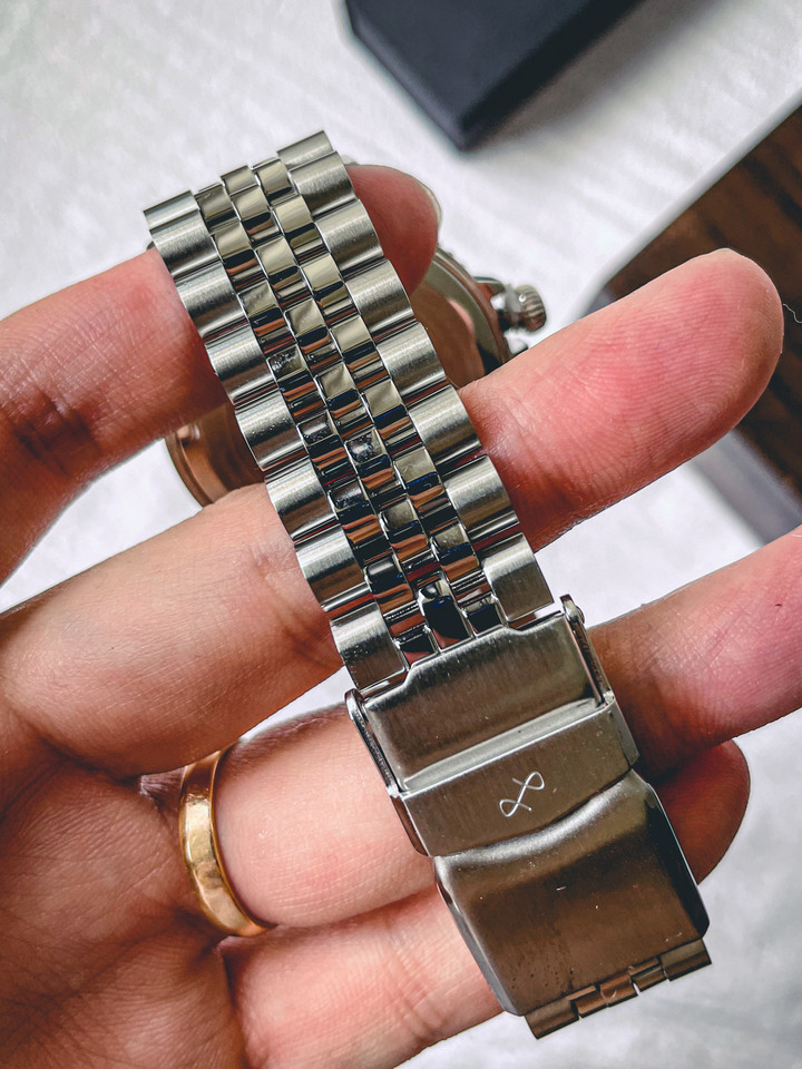 【設計師評價】About Vintage 1954 GMT 綠海龜，我的首支 GMT 手錶開箱