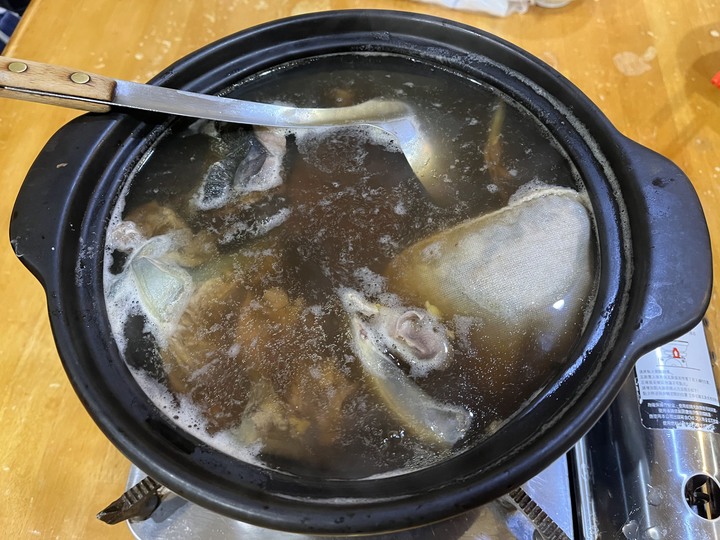 [食記] 增一力鱉肉店，台灣新北三重，肉質鮮嫩又Q彈的鱉肉湯！