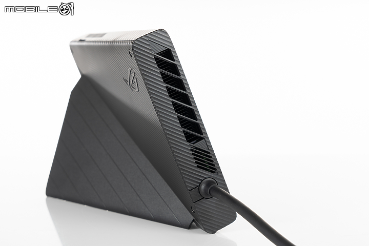 ROG Flow Z13 測試報告|電競界最強二刀流登場