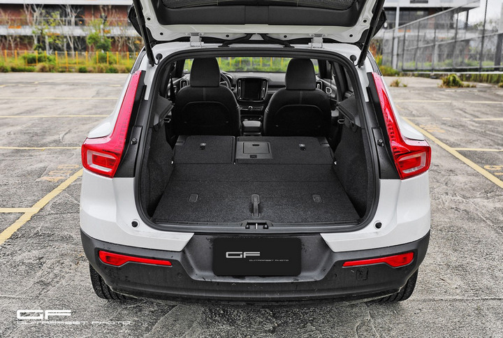 --雷神之錘-- Volvo XC40 Recharge P8 AWD 細膩質感 純電序章