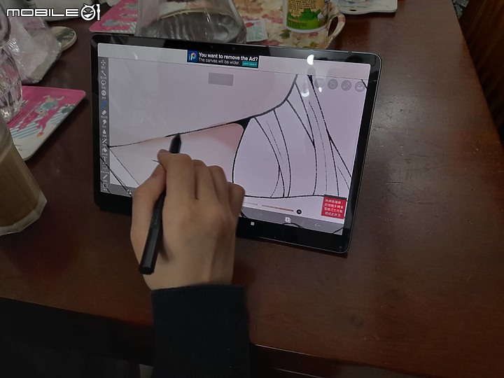 點我看大圖 ✅只有更好,Lenovo Tab P11 Pro不只是平板,更是一台精緻專業效能的筆電。