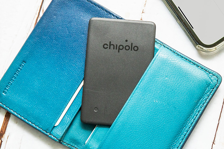 Chipolo CARD Spot動眼看:小皮夾不能掛AirTag找物? 這個卡片型追蹤器可以解決