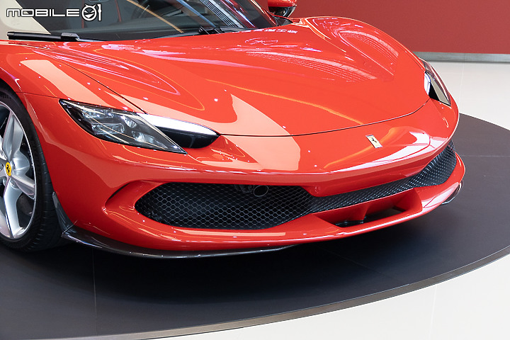 【採訪】Ferrari 全新台北旗艦展示中心重新開幕,同步舉辦 296 GTB、SF90 Stradale 油電超跑鑑賞會!