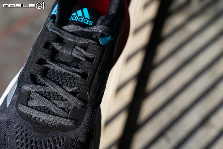 adidas Adistar 跑鞋開箱分享|長距離訓練的專用戰靴!