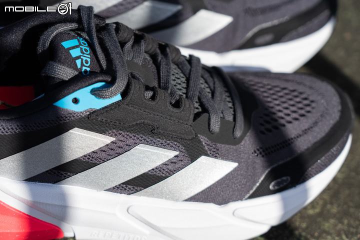 adidas Adistar 跑鞋開箱分享|長距離訓練的專用戰靴!