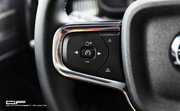 --雷神之錘-- Volvo XC40 Recharge P8 AWD 細膩質感 純電序章