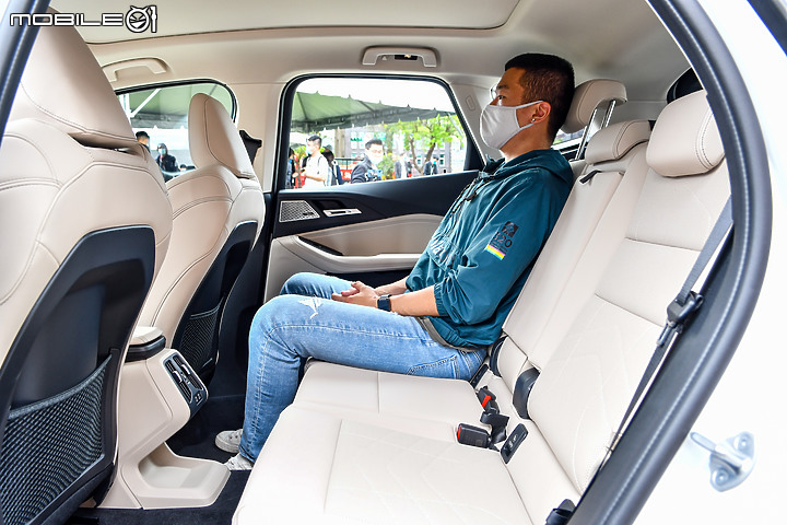 【採訪】巴伐利亞科技家庭號,大改款BMW 2 Active Tourer正式發表,建議售價172萬元起!