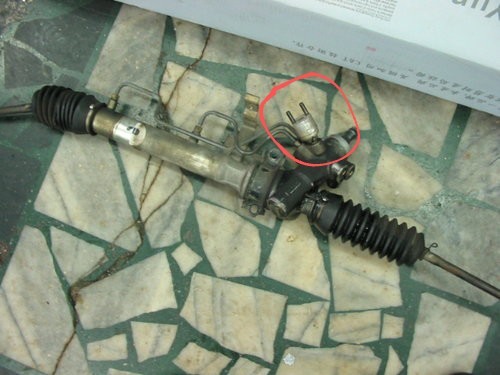 TOYOTA TERCEL 方向機構造問題