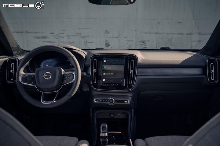 【海外新訊】Volvo C40 Recharge新增入門前驅版本,同時揭示XC40車系小改款更新!