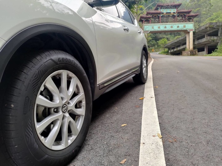 X-trail體驗全新固特異 Assurance Maxguard SUV 優異抓地及耐用(三)