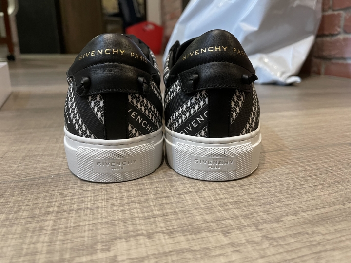 「開箱」Givenchy Urban Street & Stone Island X Diemme 休閒運動鞋