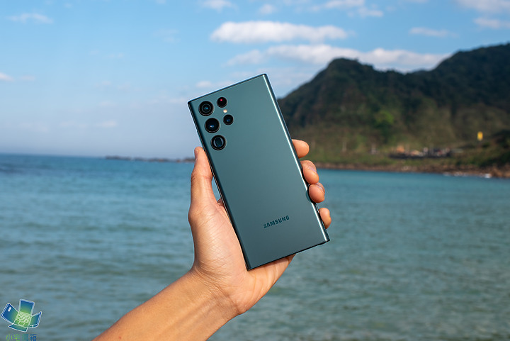 【小宅開箱】三星 Galaxy S22 UItra 兩周心得 iPhone使用者都想換啦 !