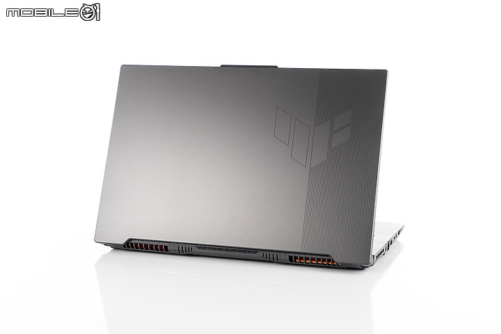 ASUS TUF Gaming A17 測試報告|全方位蛻變的平價電競筆電!