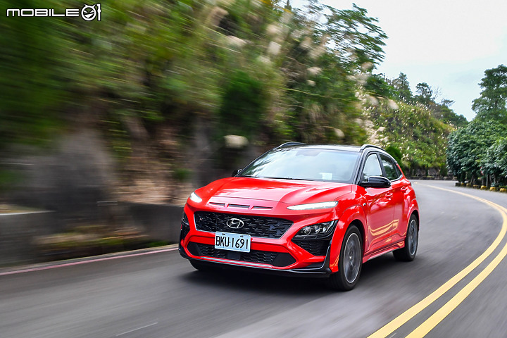個性至上的進口CUV集評 │ Suzuki Vitara Hybrid x Hyundai Kona N Line x Mazda CX-30 x Skoda Kamiq