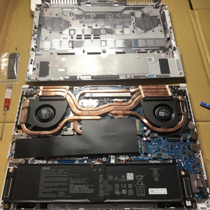 【開箱】生而不同的天選三 2022 ASUS TUF Gaming F15魔幻青開箱