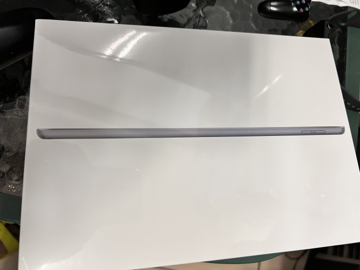 關於蝦皮神腦iPad9到貨時間 更新：3/1號終於到貨