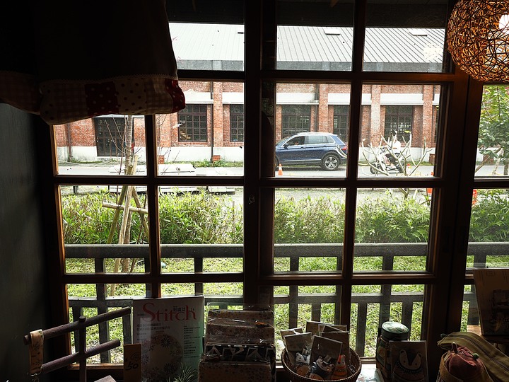蘇澳 計程車博物館、冬山 阿瘦羅水木紀念圖書館 羅東 成功國小校長宿舍與舊禮堂|moku 旅人書店 — 宜蘭鐵道小旅行之二