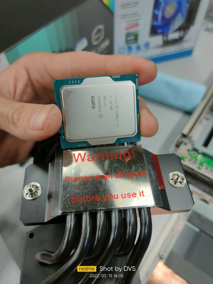 英富達 CPU 散熱器開箱 不專業 業配文 INCF-CF-1206ARGB